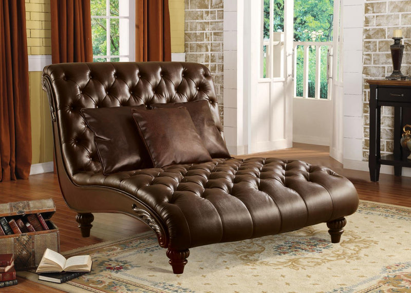 Chaise best sale lounge leons