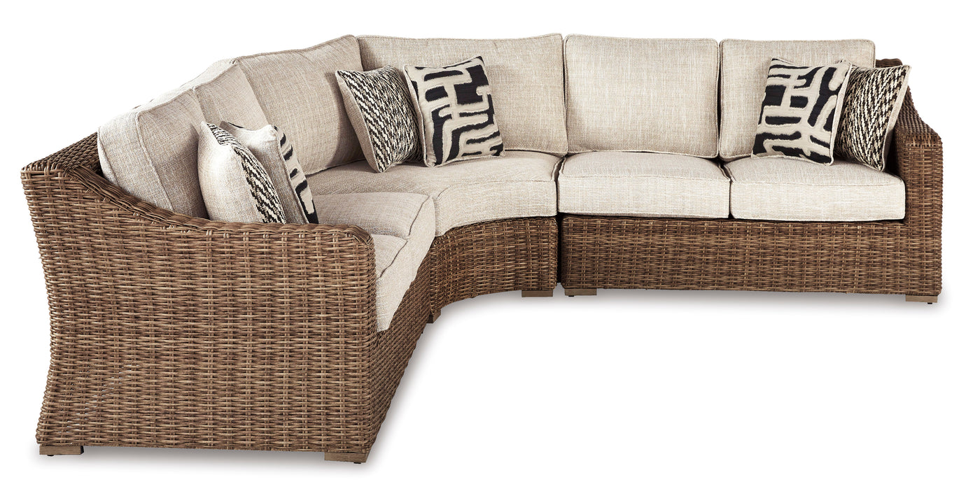 Beachcroft 3 - Piece Outdoor sectional - Beige