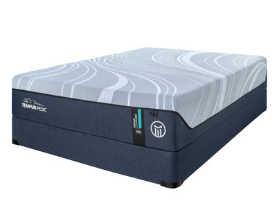 Tempur-Pedic LuxeAlign® 2.0 Medium Hybrid 13" King Mattress and Boxspring Set 13"