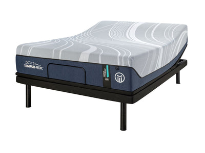 Tempur-Pedic LuxeAlign® 2.0 Medium Hybrid 13" King Mattress and L2 Motion Pro Adjustable Base