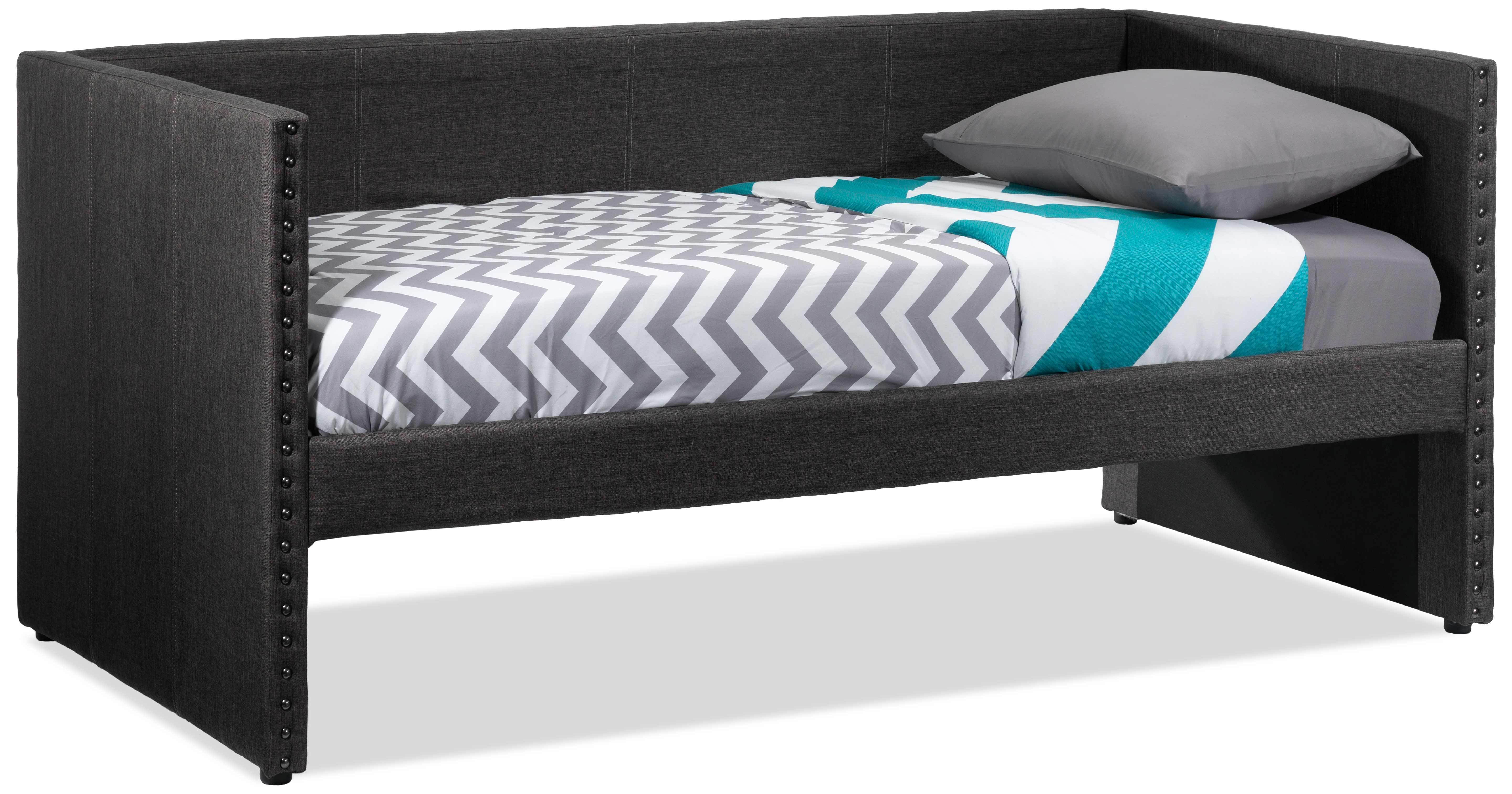 Leons trundle store bed